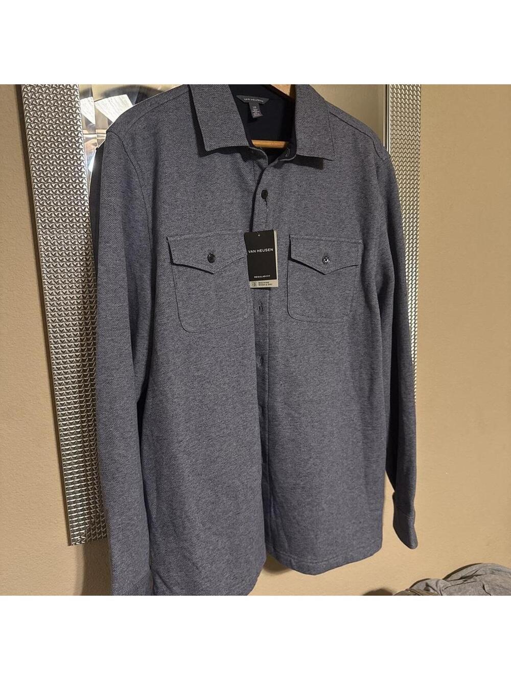Van Heusen Men's Blue and Navy Jacket